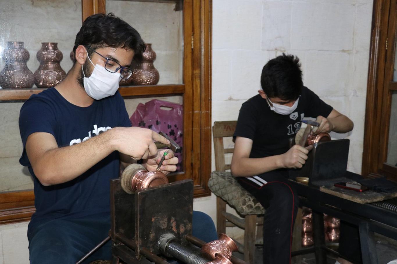 Gaziantep'in bakır işlemeleri dünyaya pazarlanıyor Gaziantep'in bakır işlemeleri dünyaya pazarlanıyor